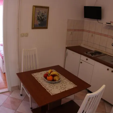 Vendégház Surlin 3*