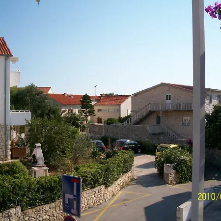 Surlin * Hvar Town