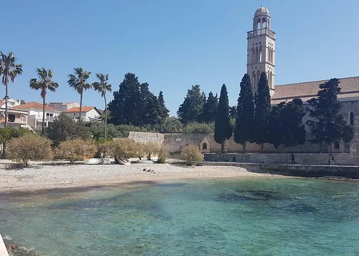 Surlin Hvar Town